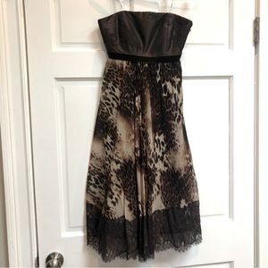 Beautiful Kay Unger strapless leopard cocktail dress with lace details